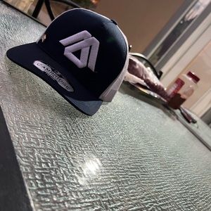 Meet your Posher, Joel